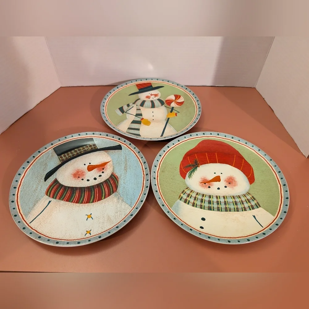 Lot of 3 (THREE) Oneida Frosty Folks Stoneware Dessert/Salad Plates